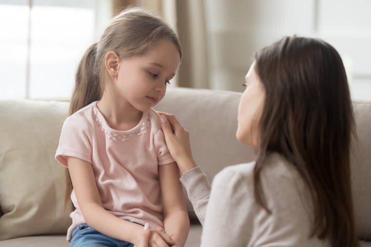 子供のおねしょは、子供だけでなく家族にとっても負担である。